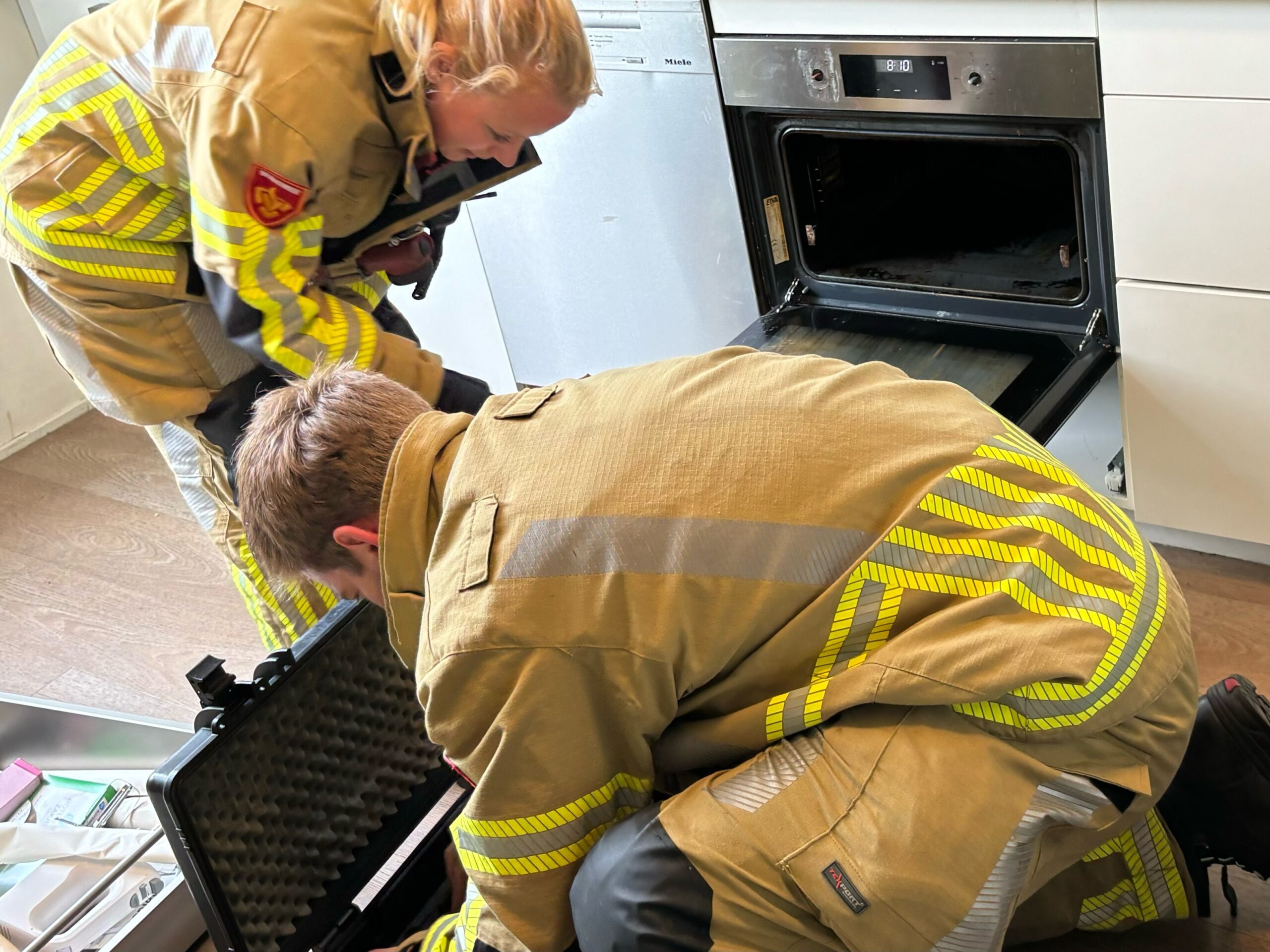 Vetaanslag in oven oorzaak rookontwikkeling