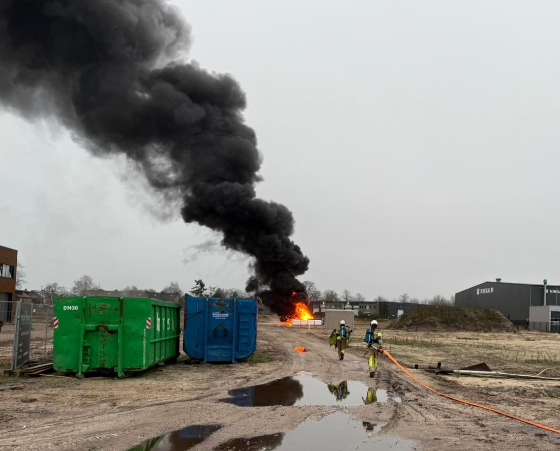 Brand in opslag pvc-buizen
