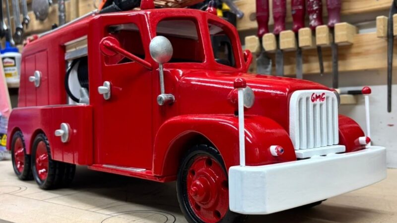 Miniatuur oude nevel voor brandweer