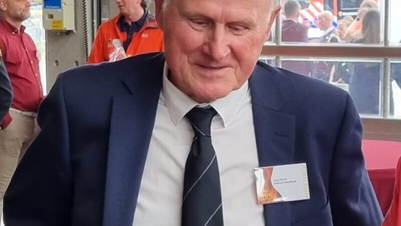 Indrukwekkend laatste afscheid van Joop Starink