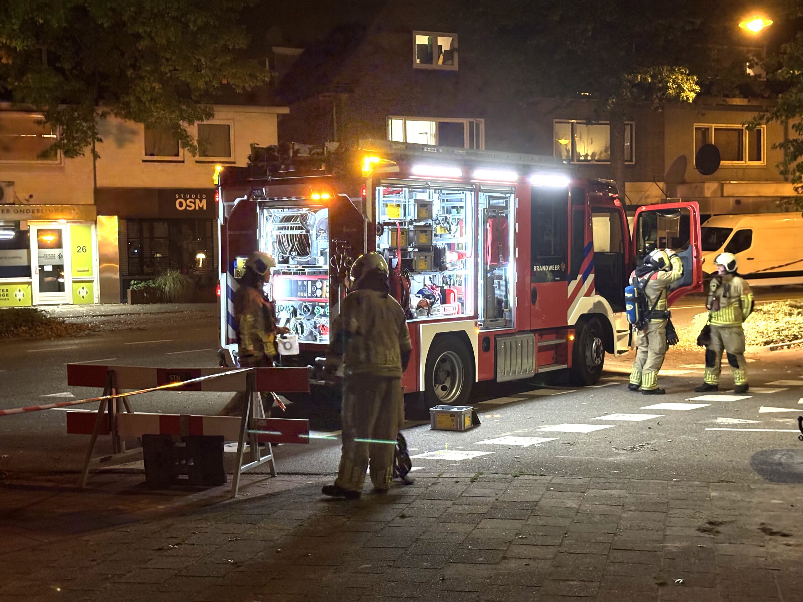 Gaslek houdt brandweer lang bezig