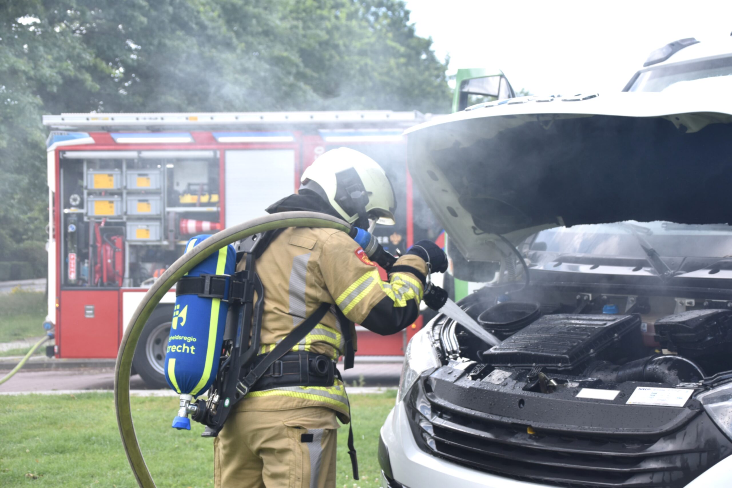 Vrachtwagen gemeente Soest in brand